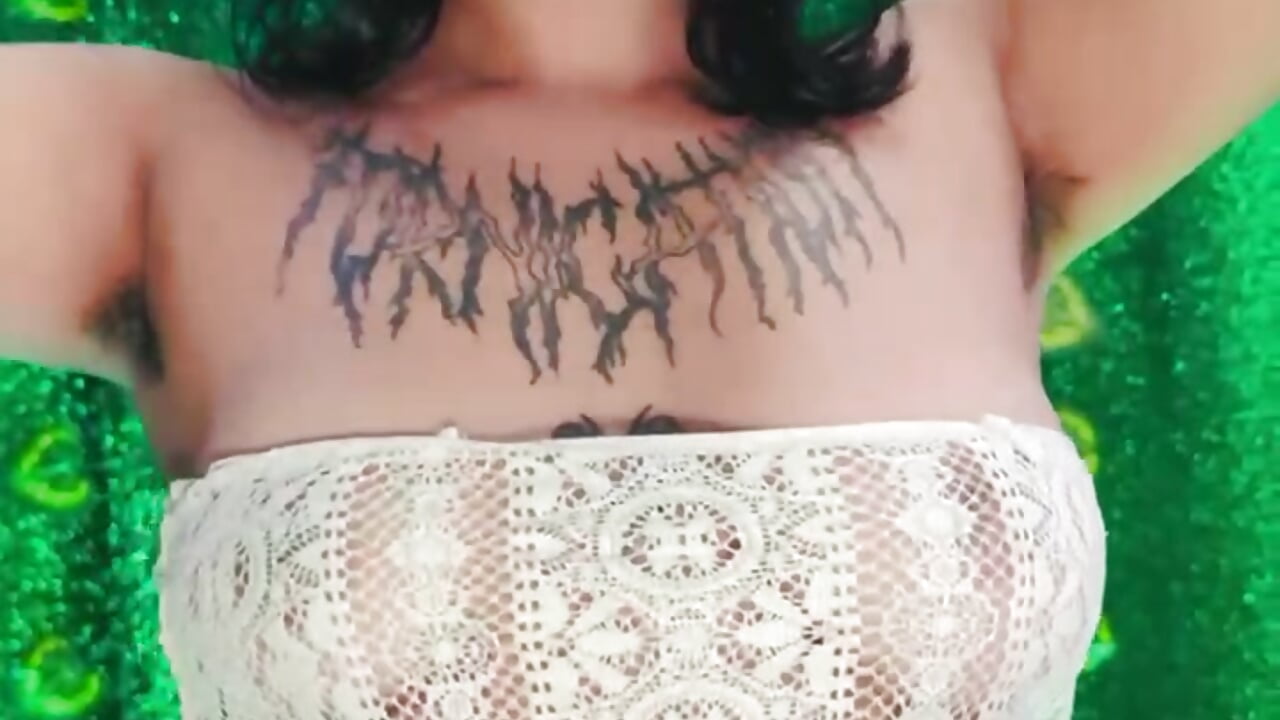 Let’s make magic like a St. Patrick’s Day charm 🍀✨ - video oleh model kamera gabriela_cortez