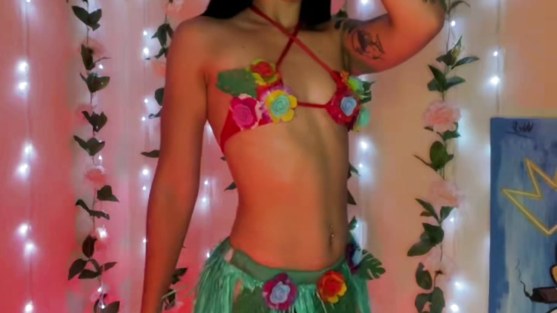 Ohana 🥰🌴✨ - video by valu_557 cam model