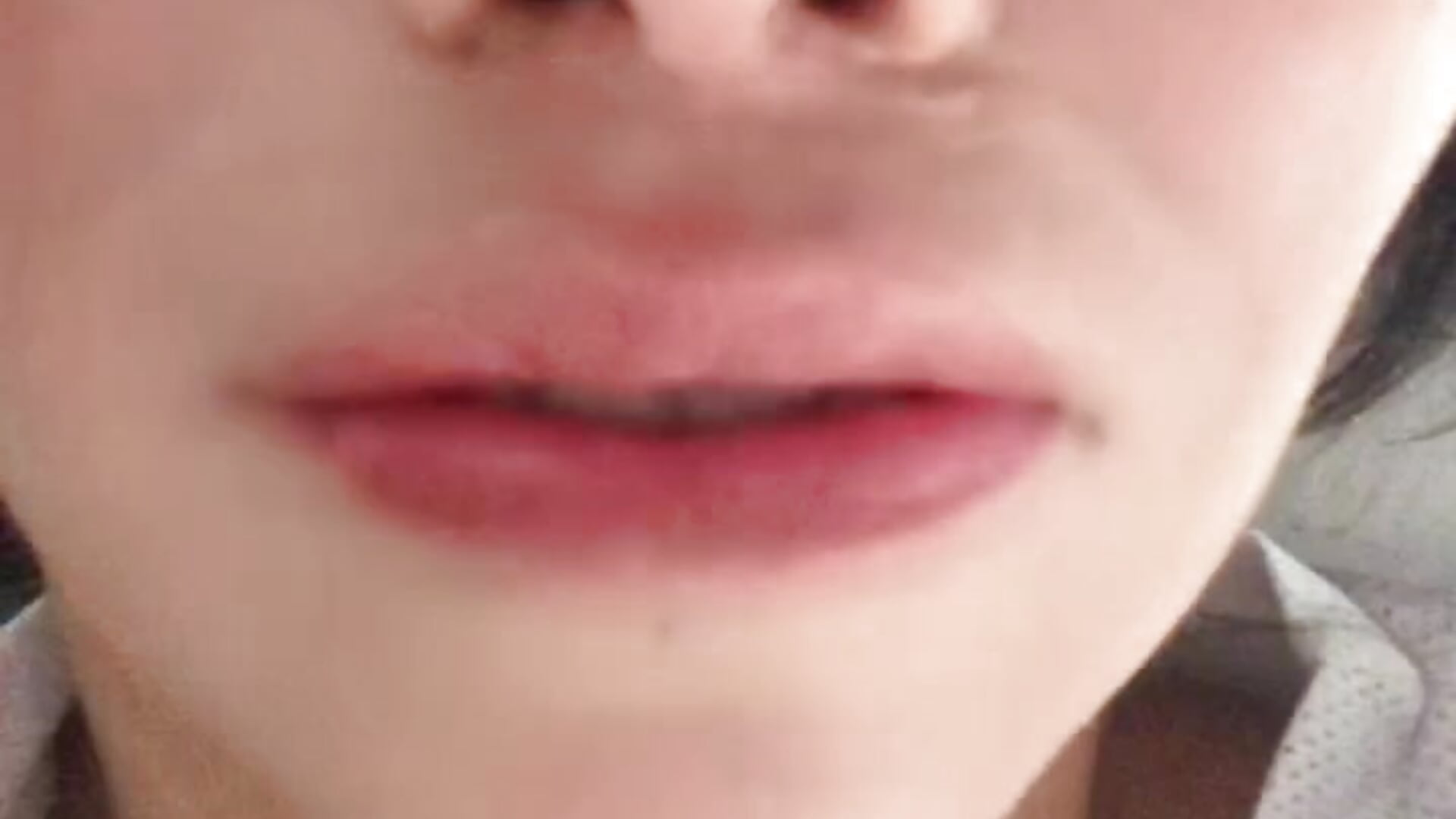 Dame te lo beso – video od webkamerové modelky lashula