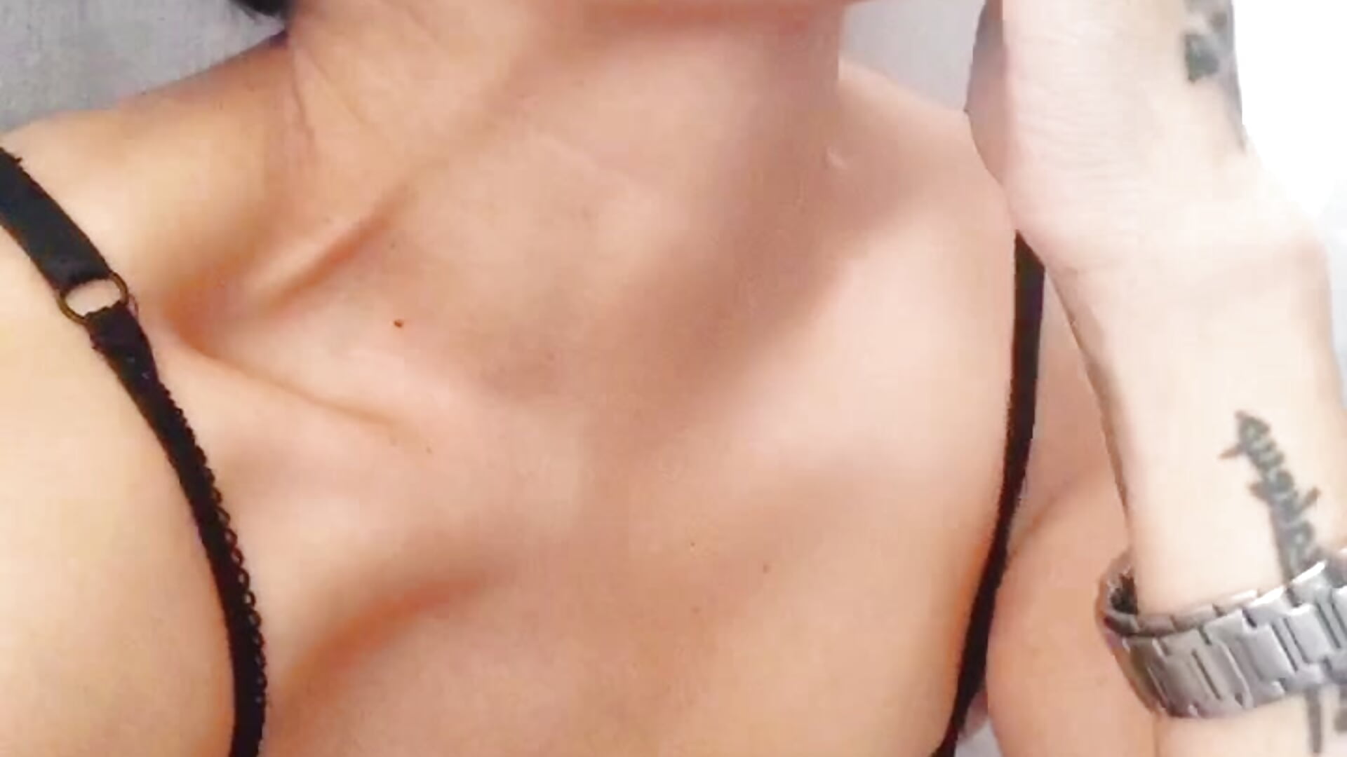 Bailando – video od webkamerové modelky lashula