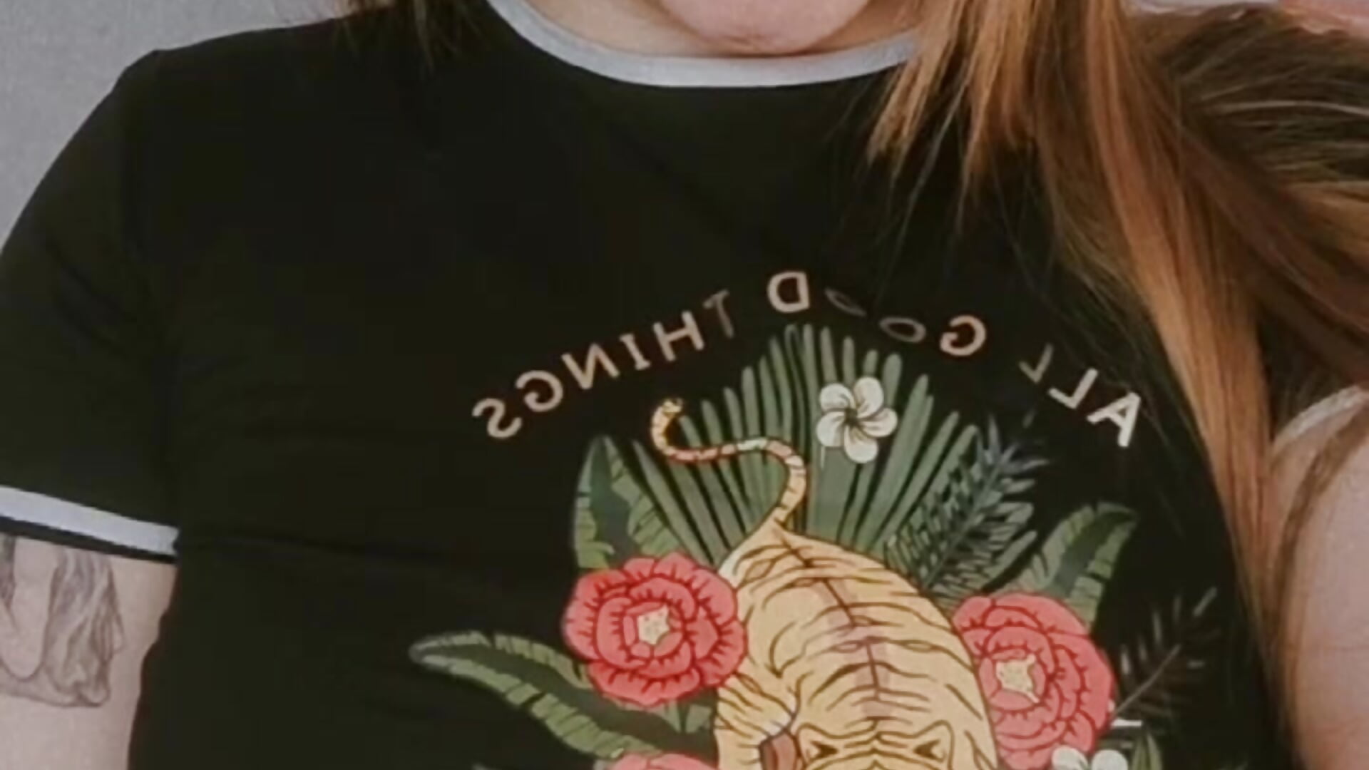 Hey ;) - video by Veronica_simons cam model