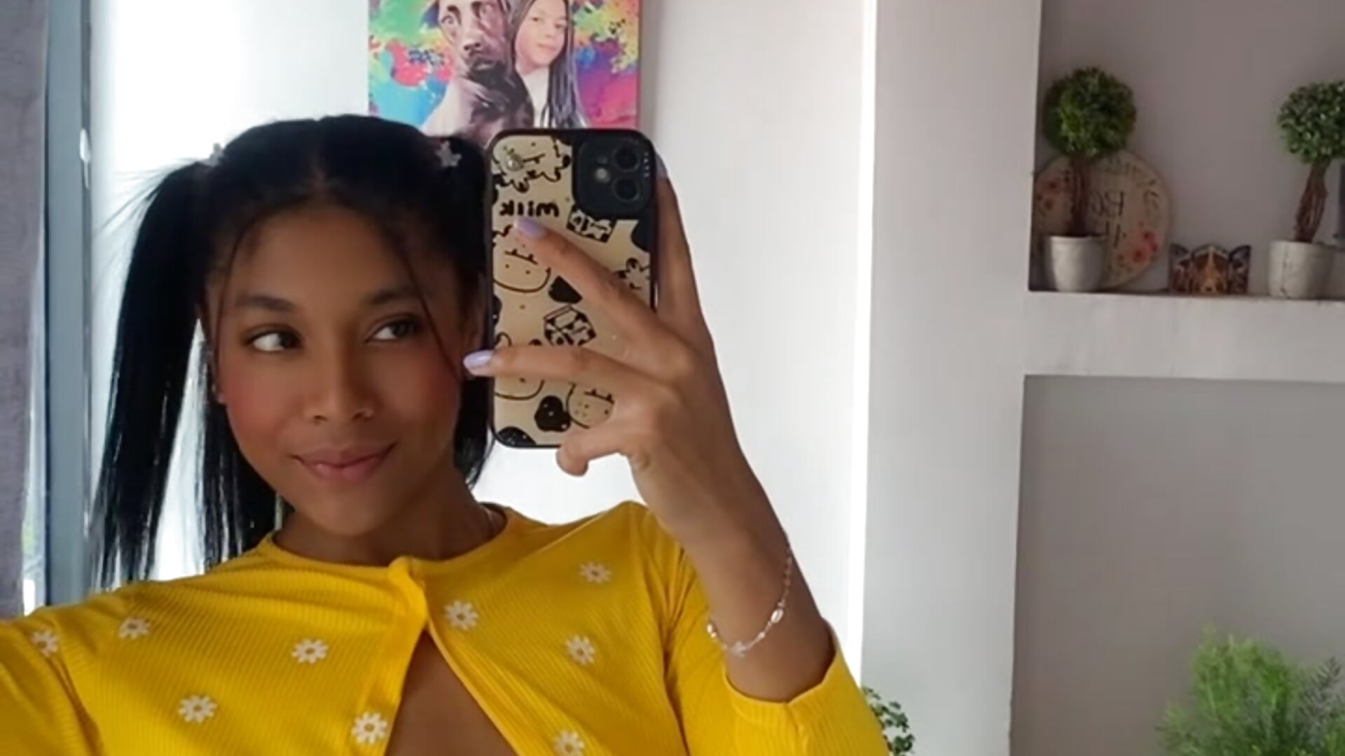 DED957A8-C728-41D9-8133-9307B9DF2FE6 – video modela na kameri ElectraaJoness