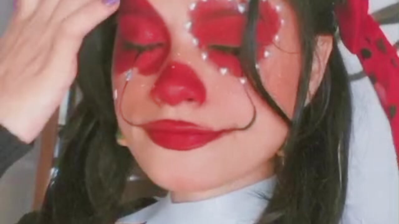 CLOW LOVER - video av Mattilda_18 cam-modell