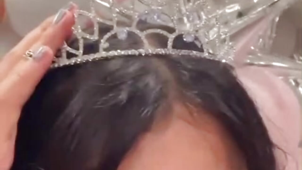 MISS UNIVERSE (my with my long hair ) ♥ - video av Mattilda_18 cam-modell