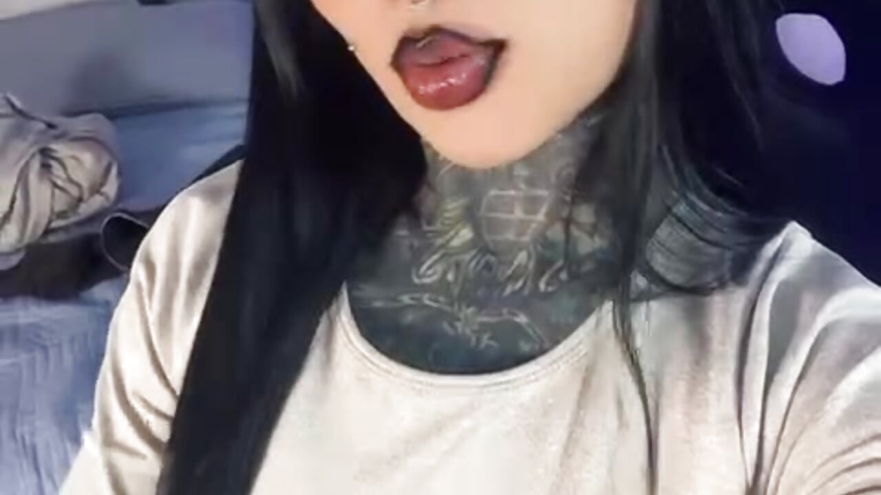 Me - video di CleeoAdams_ modella di cam