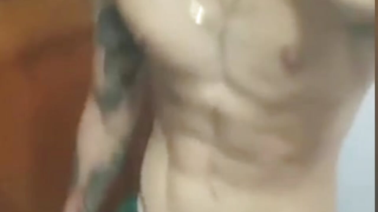 1000056492
