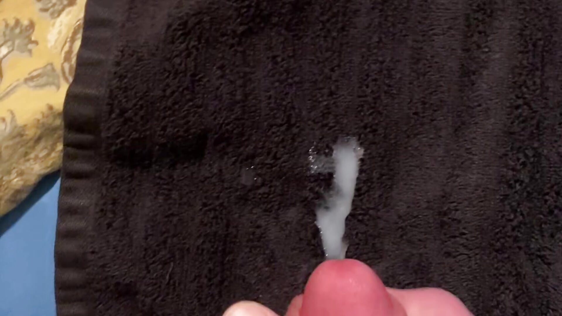 Big Milky Load - video van Luckyroz_Mollywhop cam-model