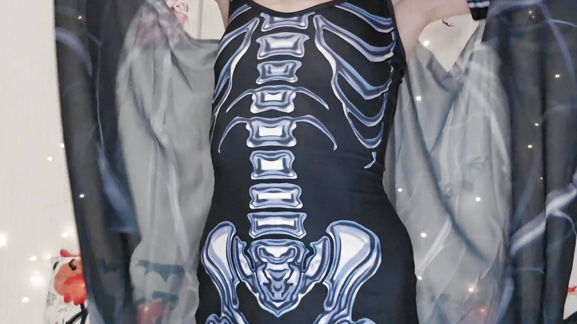 20251026_105319[1] - video của người mẫu cam terry_gardner24