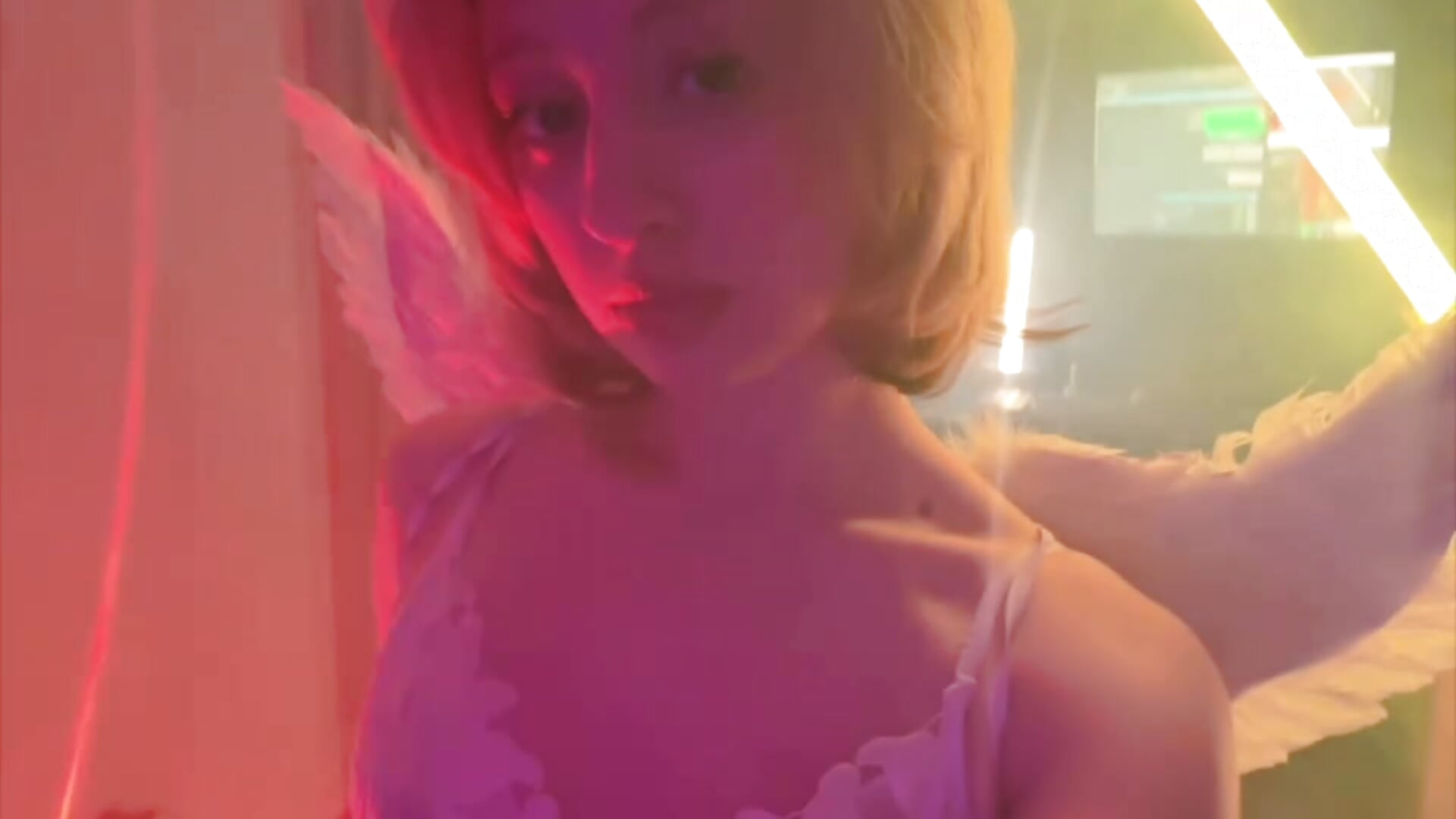Play with angel