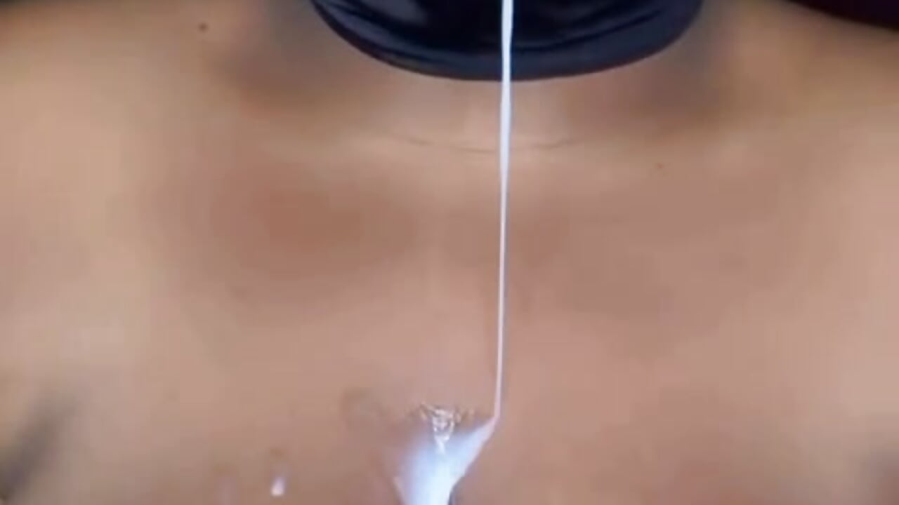 salive🫦 - video by BlackXCoeur cam model