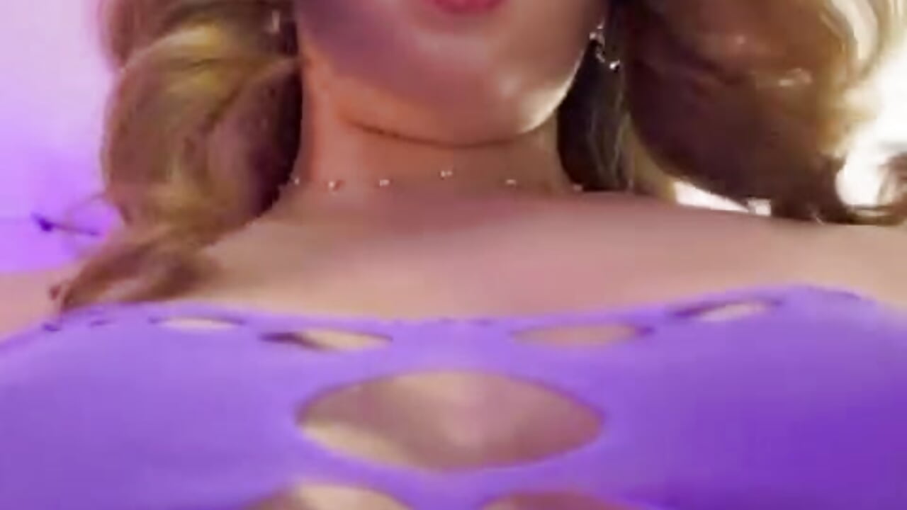 the sexiest thing you will see today 🍒🌠🫦 - відео від вебкаммоделі Katalina_Evans