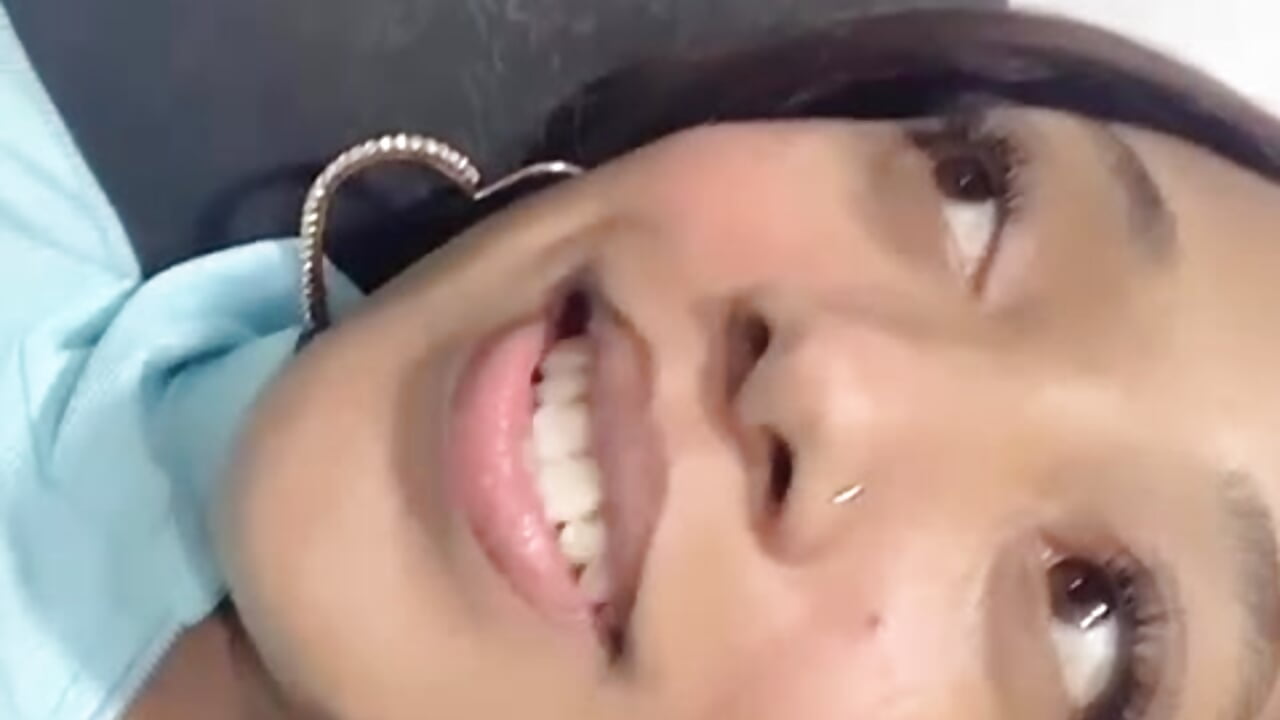 smile - video by esmeralda-bk cam model