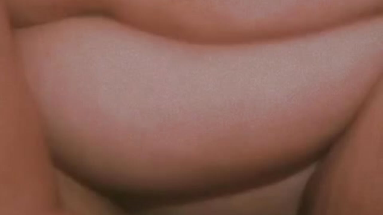 Wanna see what your gaze does to me? - vidéo du modèle de showcams Charlotte_curvy_