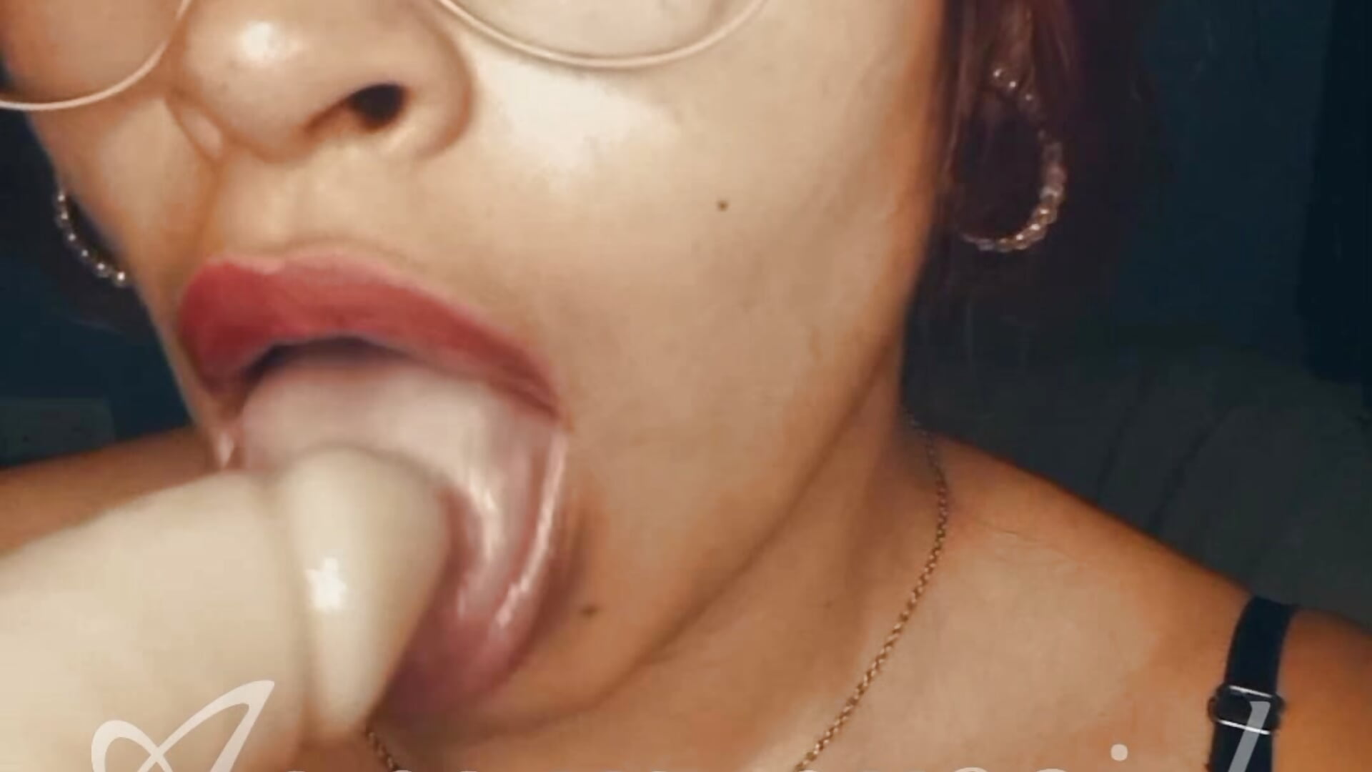 My tongue on your hard cock 🤤 – видео вебкам-модели Anonymous_Girl_