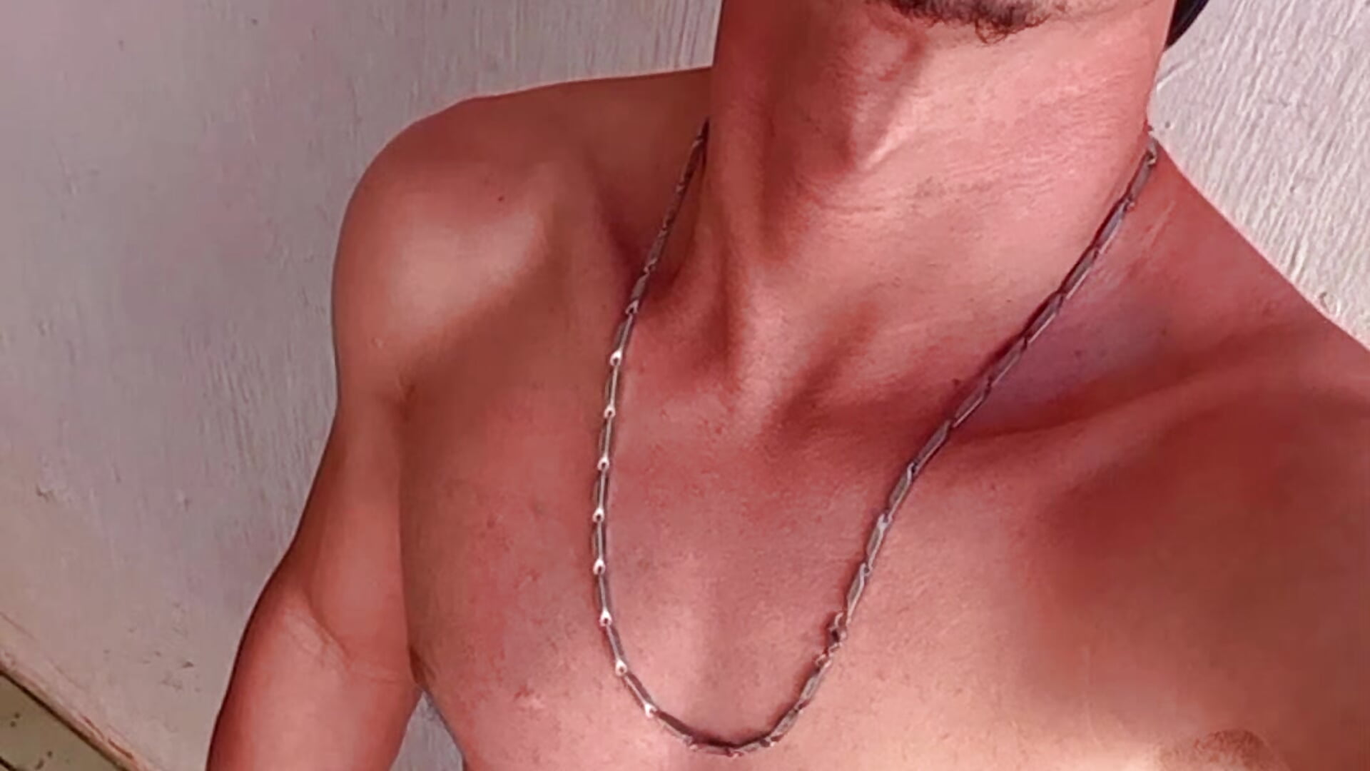 1000056006 - clip cu Caiomoretto model videochat