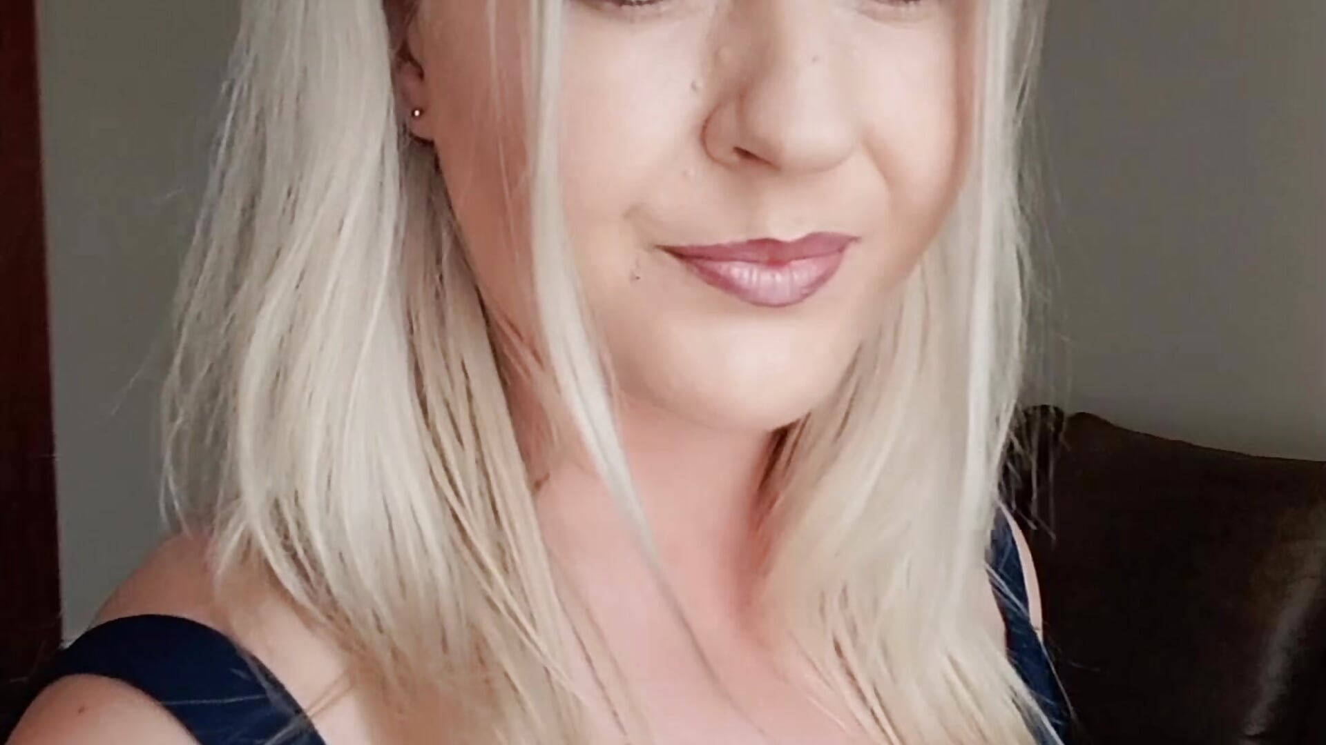 1000030685 - Vintasia adlı kamera modelinin videosu