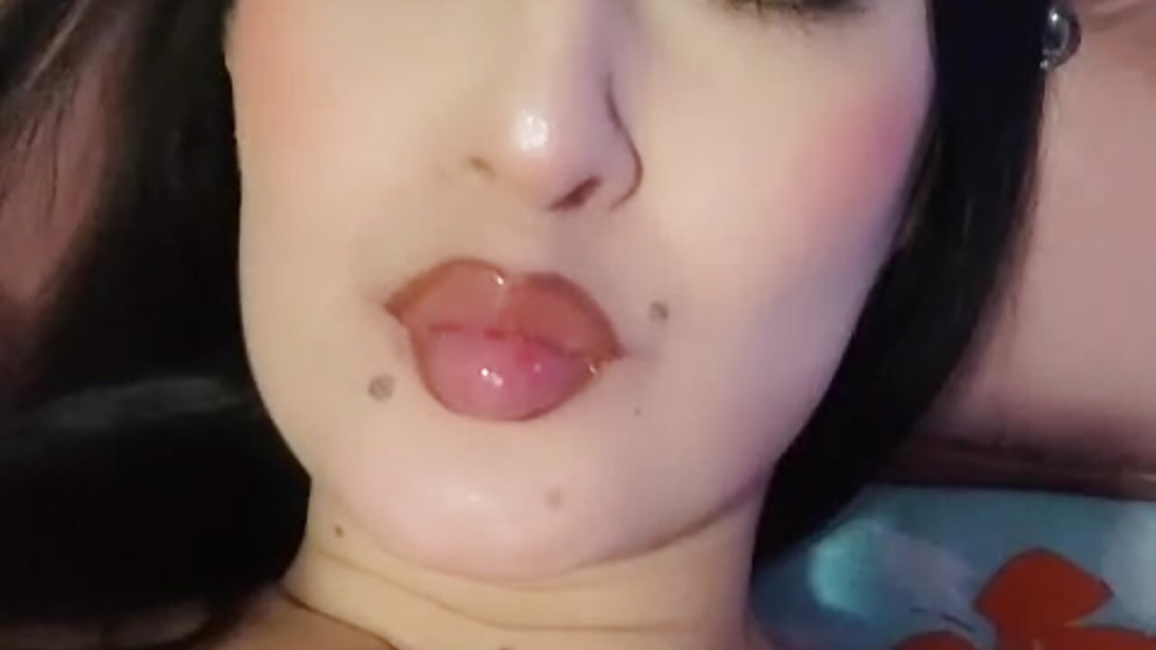 sexy tits - video by Christal_Golden cam model