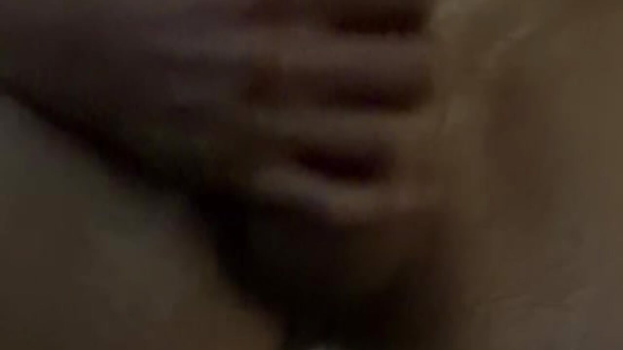 playing before my step.s comes back home - video by DalM98 cam model
