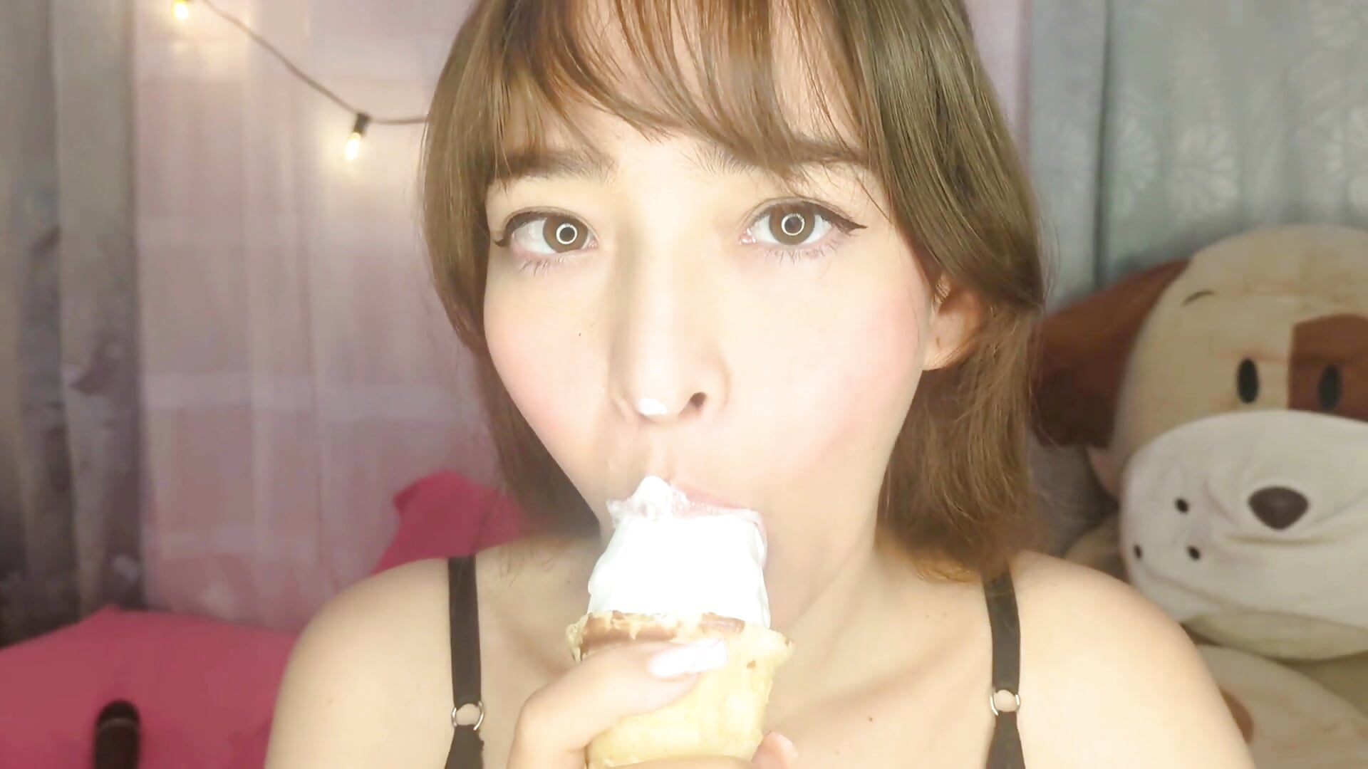 Sweet ice cream - SERAFINA_ 캠 모델의 동영상