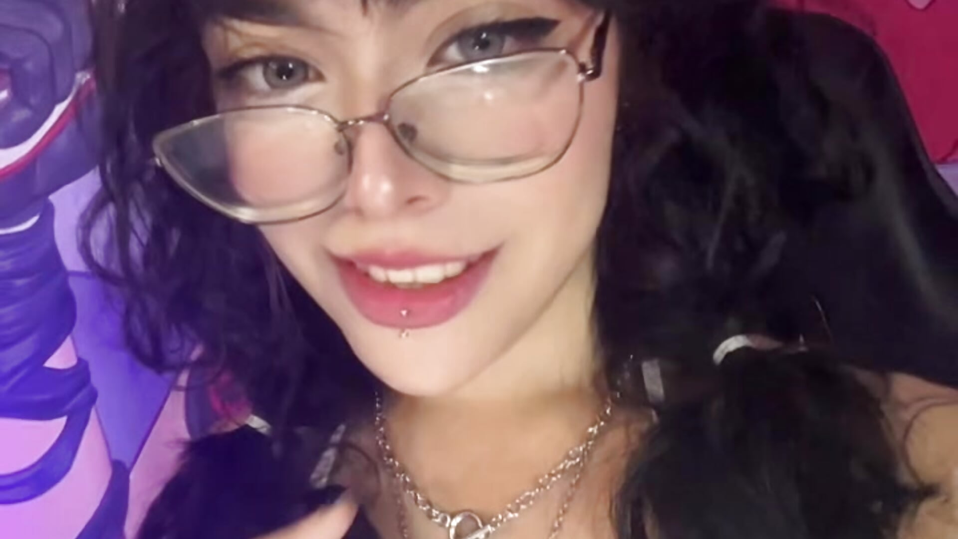 Mamemen el culo 🙏🏻 - video by NanaGameplays707 cam model