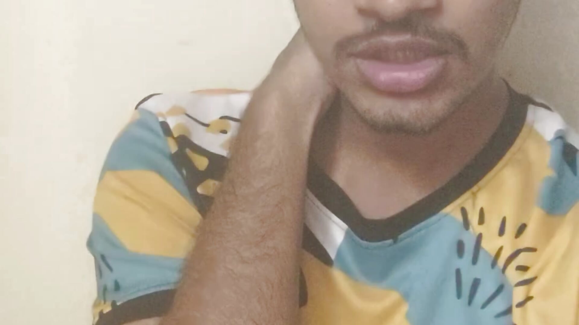 MY TATOO 😘🔥 - فيديو من SEXY_RAJ00100 موديل الكام