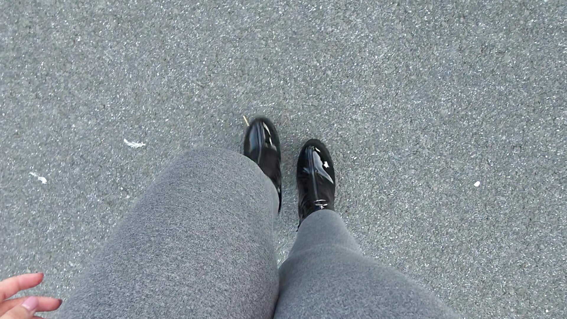 Gefallen dir die Lack Stiefeletten?😈 - Video von versautemeli Cam-Model