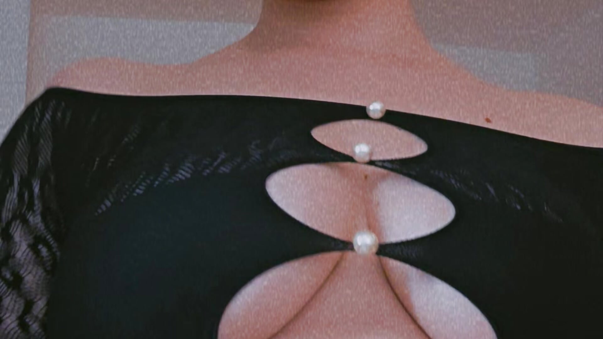 Denkst du, ich könnte dich ein bisschen verrückt machen? 😏 - video di versautemeli modella di cam