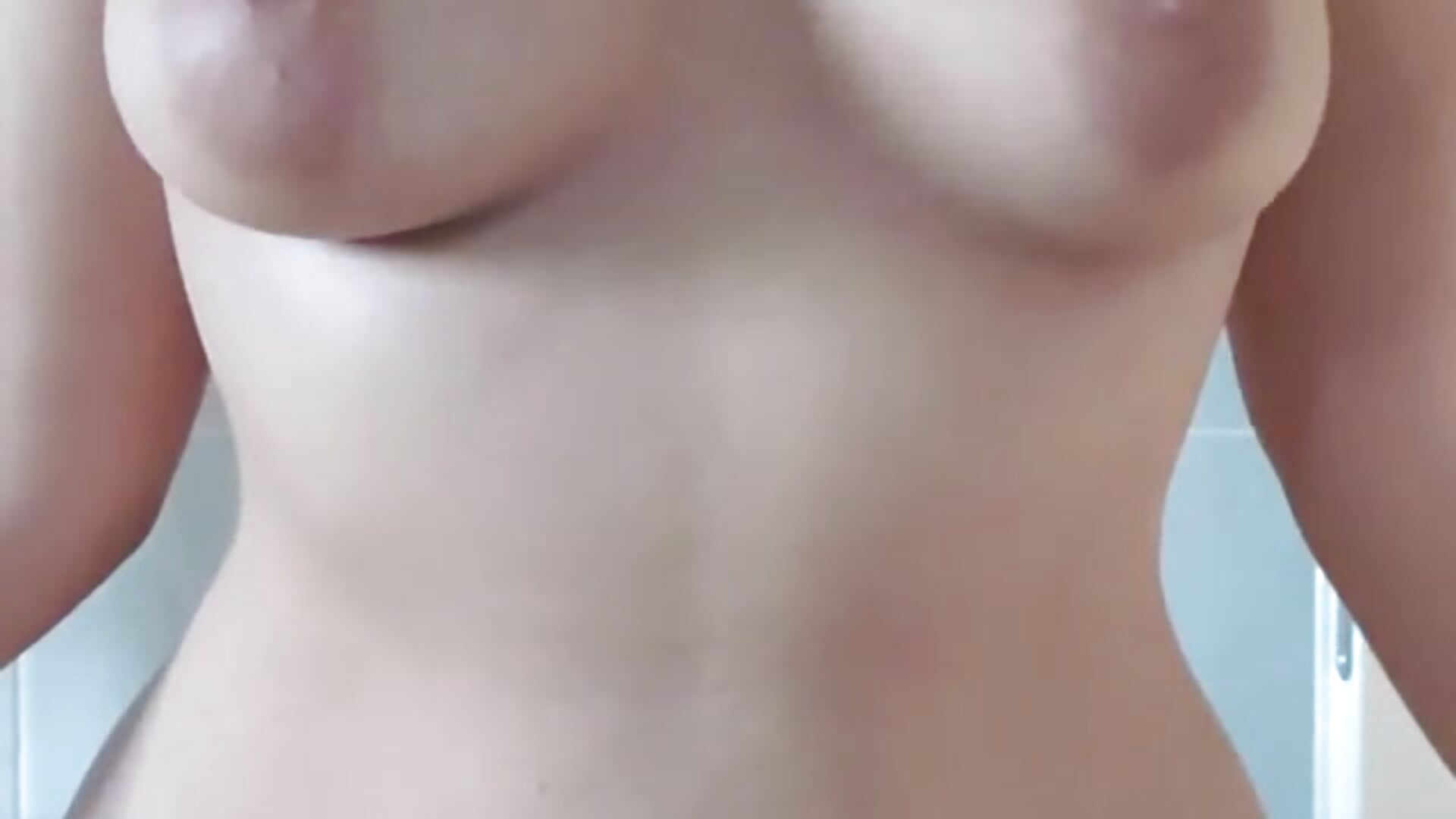 Nacktvideo ziemlich geil🥵😍😈