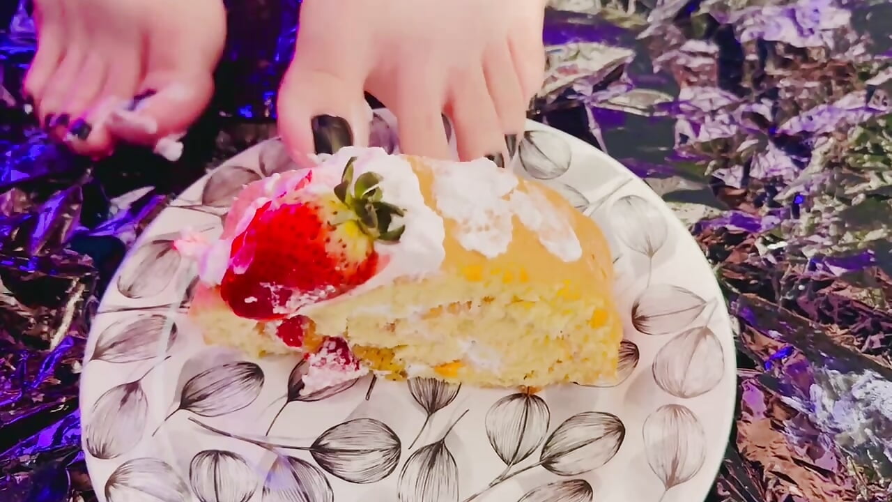 Full video - Desert & Feet 🍰🍰🍰