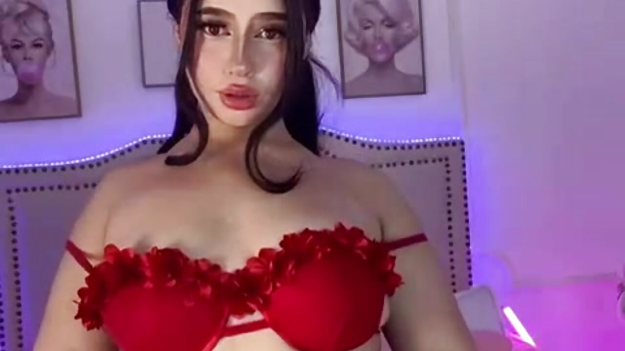 Do u like how my red lingerie looks? Do u help me take it out? 😏