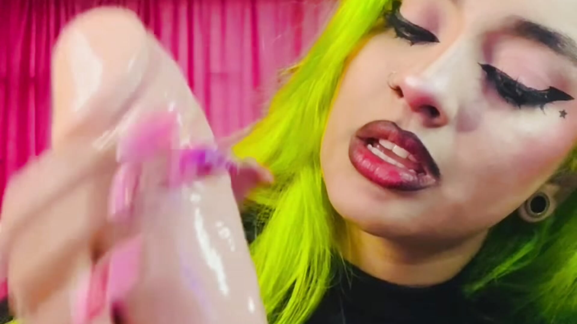 Do you like to receive orders to cum?💦 Here a hot JOI POV 😈 Ready to be obedient for me?