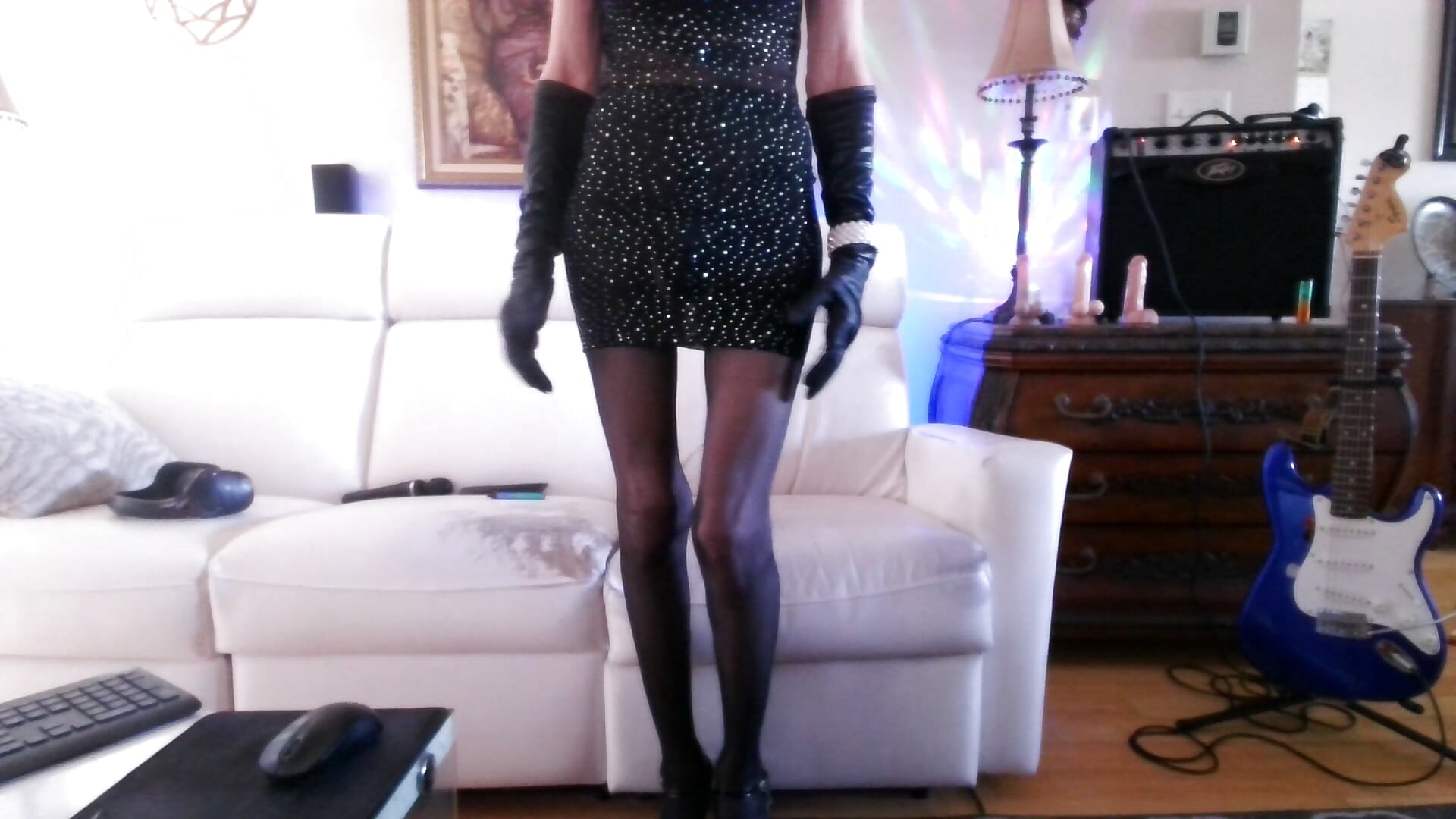 WIN_20250414_12_25_33_Pro - vídeo de la modelo de cam kitty897sexy