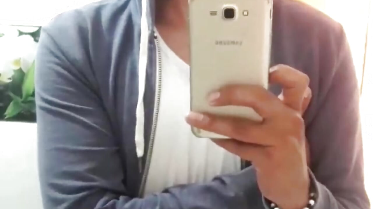 Lengua - فيديو من andresitotuyo موديل الكام