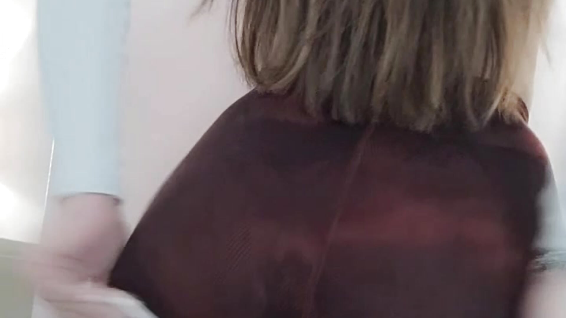 Yoga pants - video by MaddyHeart cam model