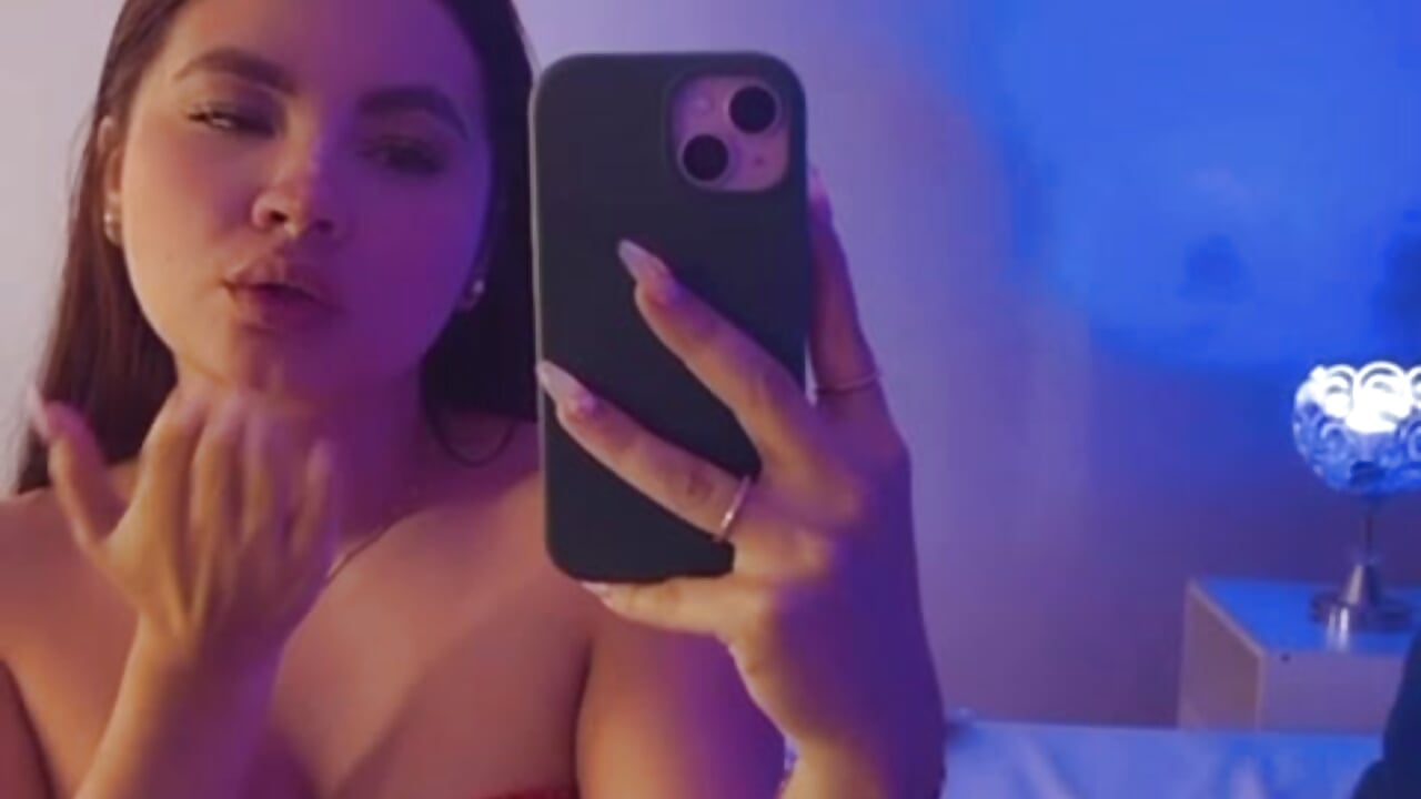 I assure you that you fall in love! - video oleh ValeriaOrtega kamera model