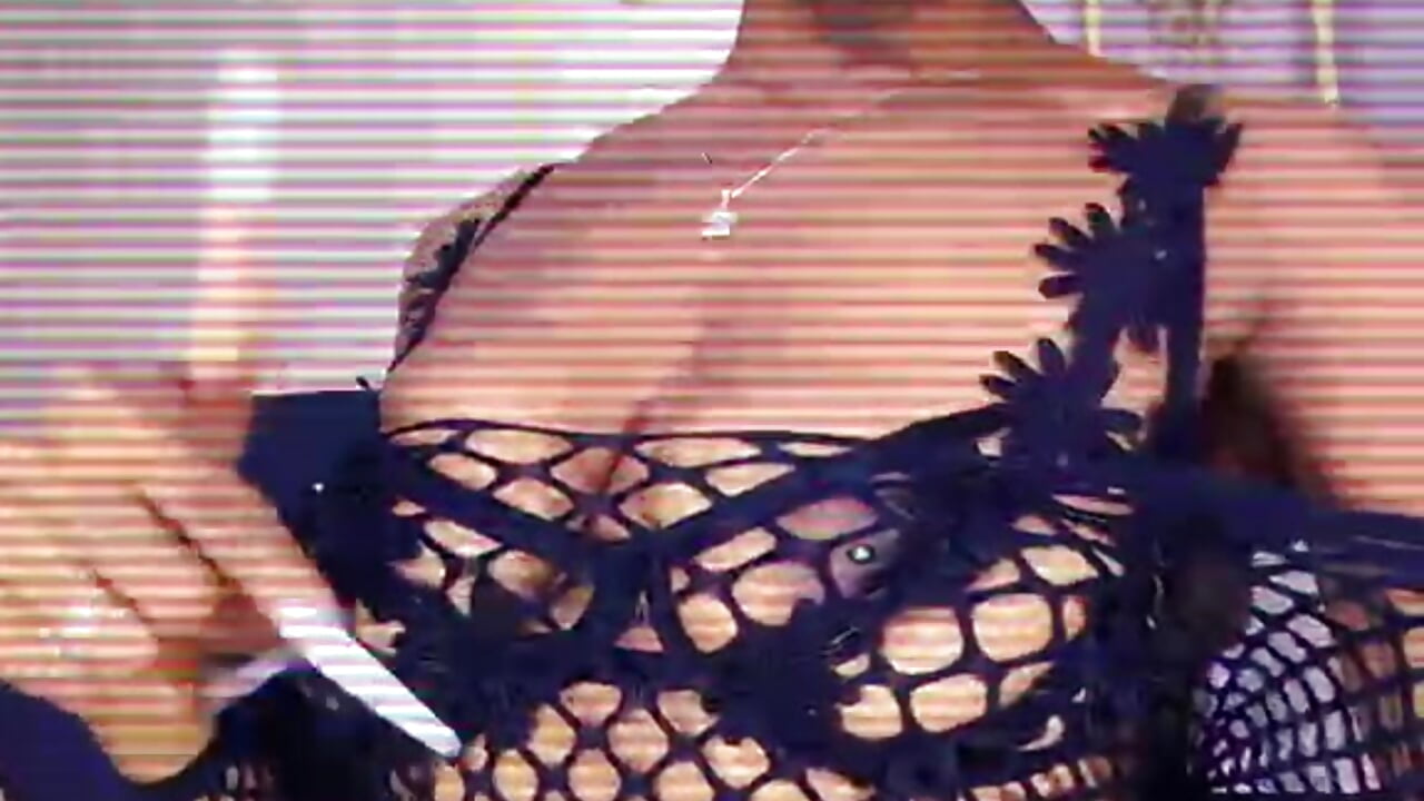 HOT🔥– Liincostelloo kameramodell videója