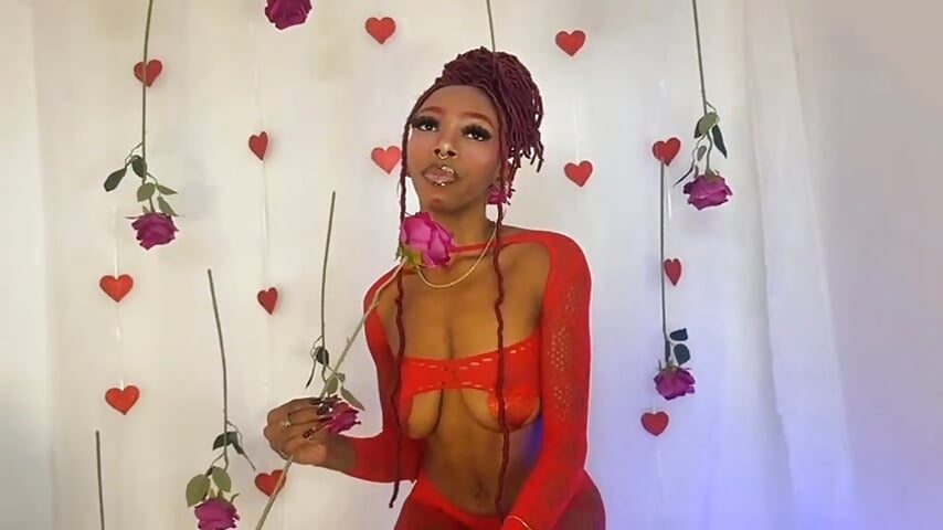 Happy Valentine's Day loves 💋💗 - video di Liincostelloo modella di cam