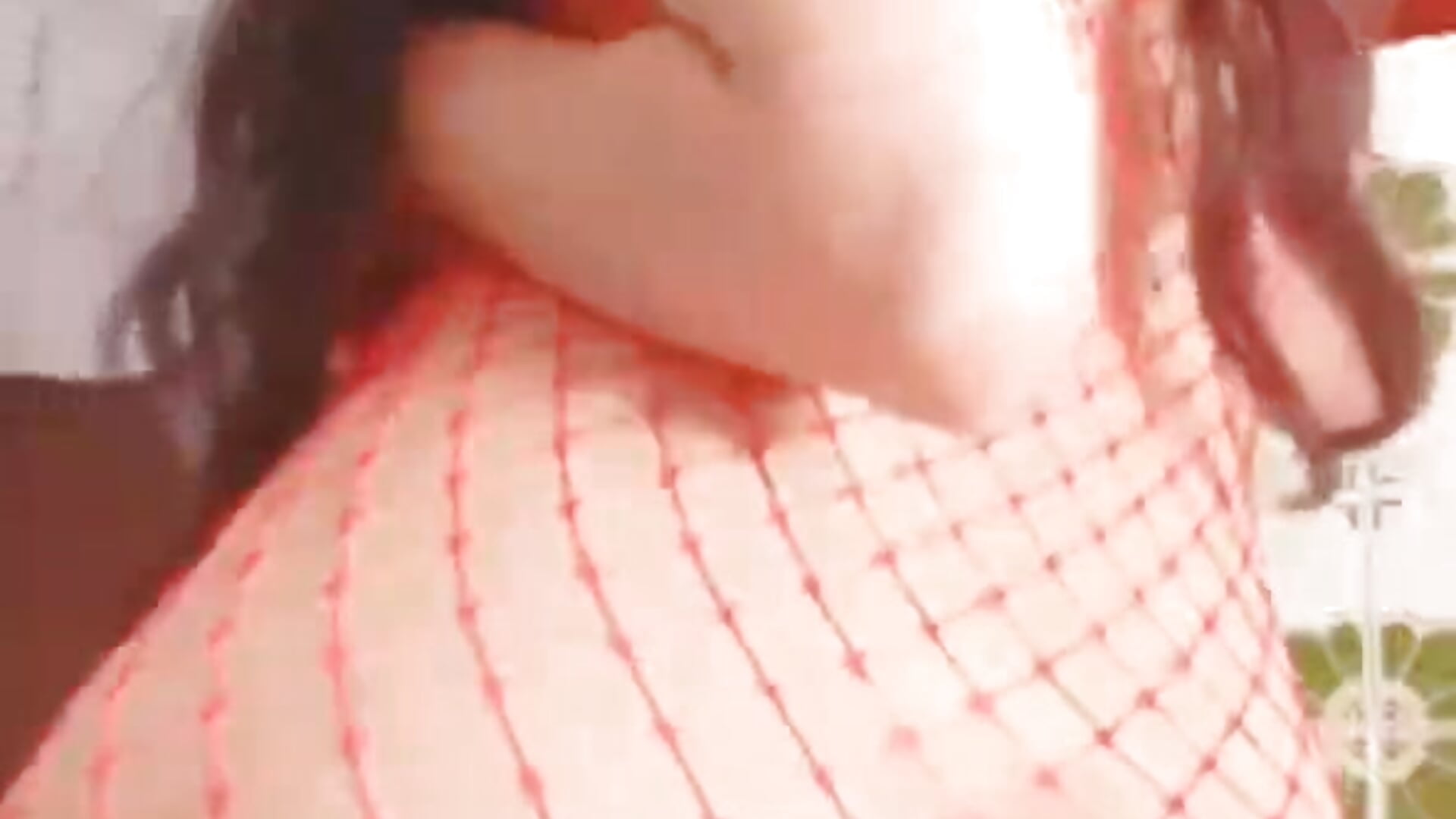 عرض بمشبك احمر اححح نار(Body view with red buckled dress - vídeo de Nora_0 modelo de câmara