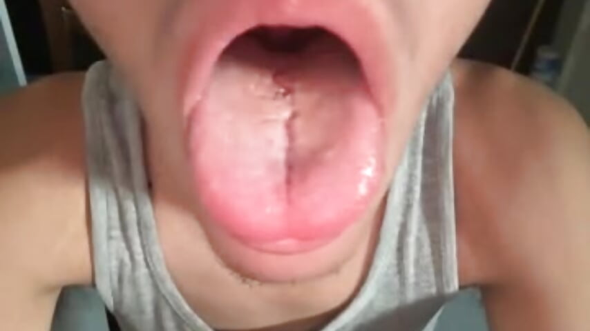 MOMMY let daddy lick your vgina 👅😋 - video di itsdemontimeonME modella di cam