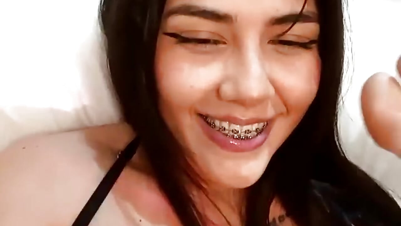 SUCK MY TOES+AHEGAO🥴 - video av angelic1 cam model