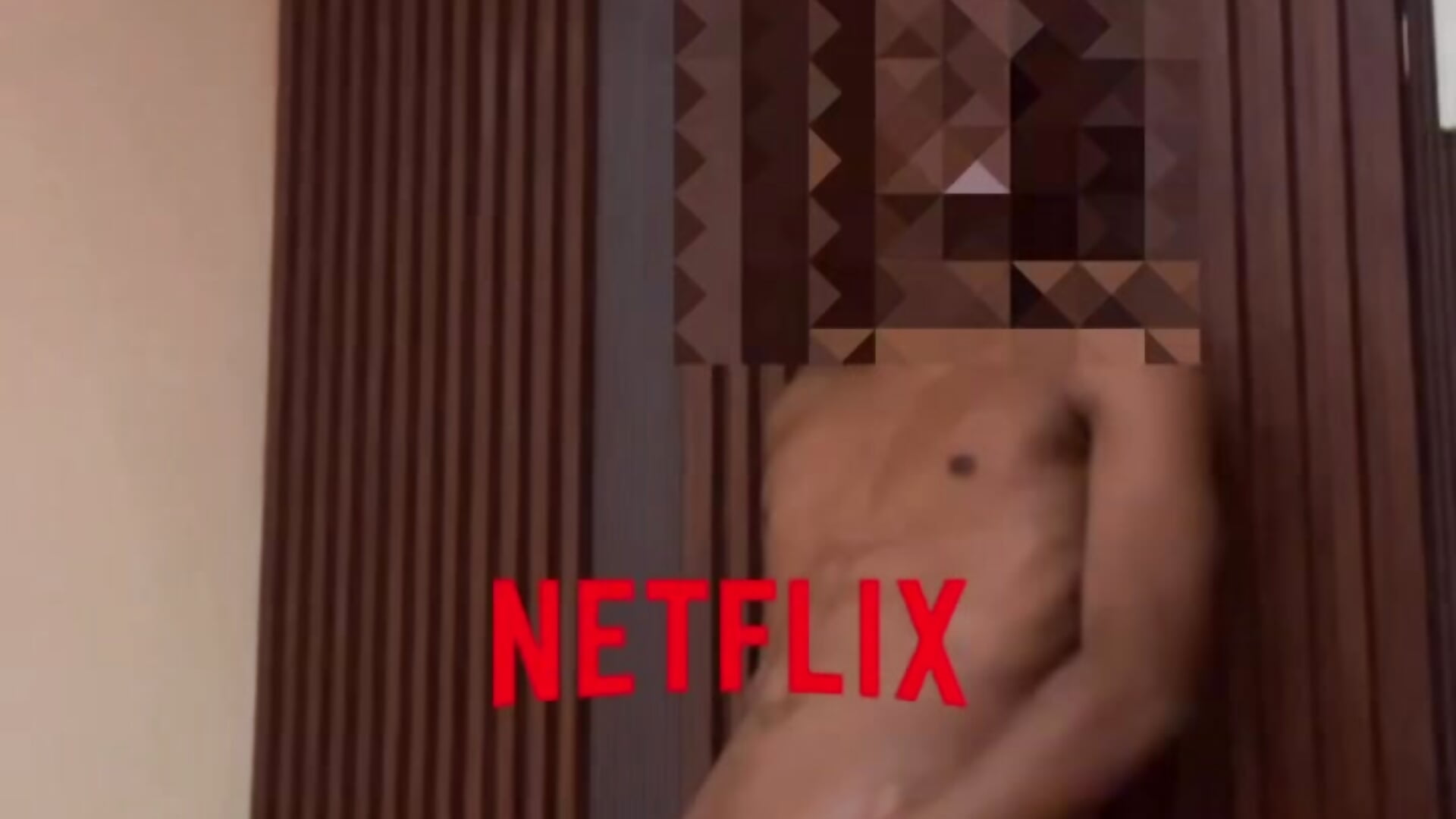 Big nut – video af Netflix_dick cam-model