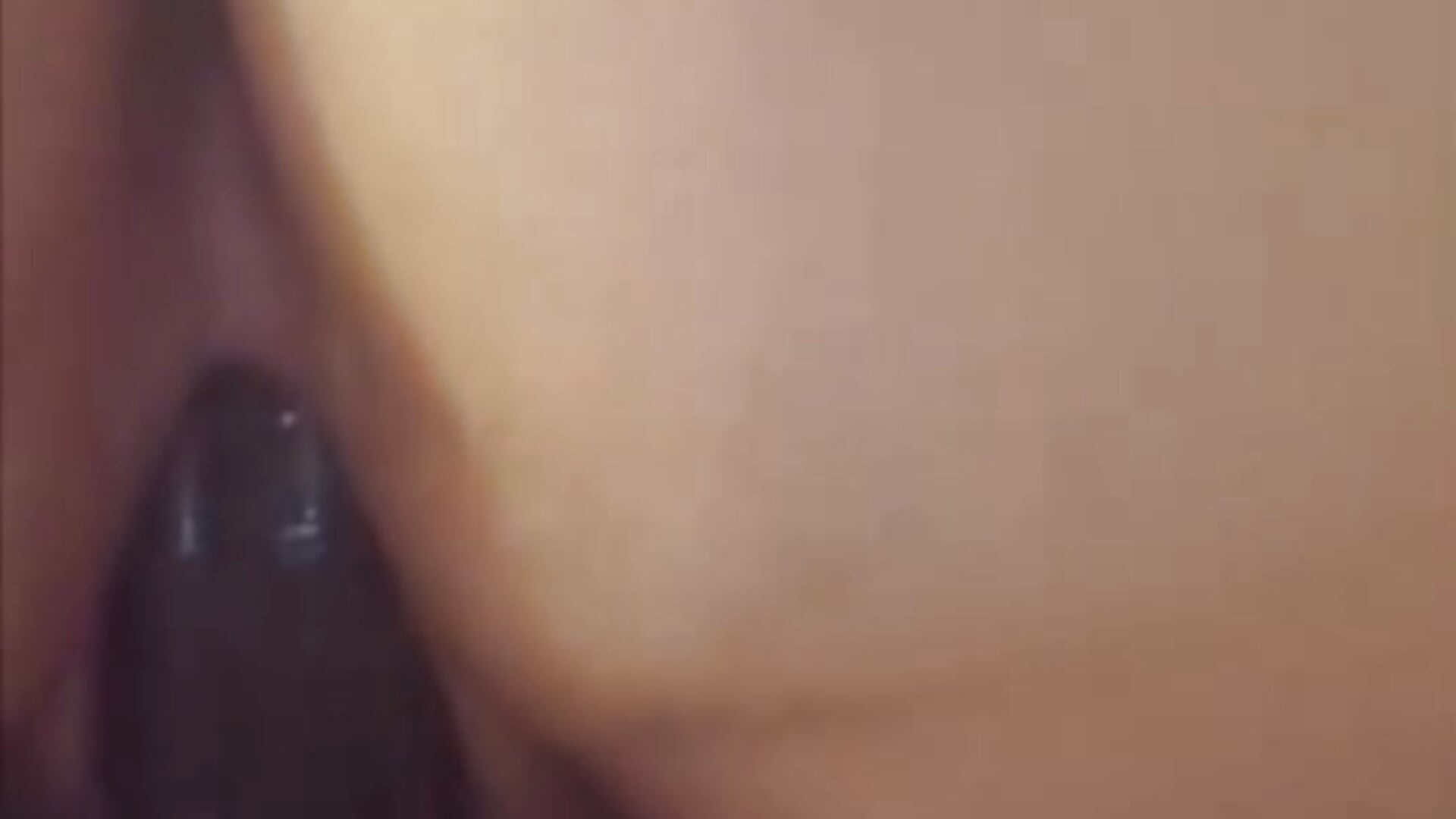 Quickie: Stretching My Pussy on a BBC - video by mr2vap3z cam model