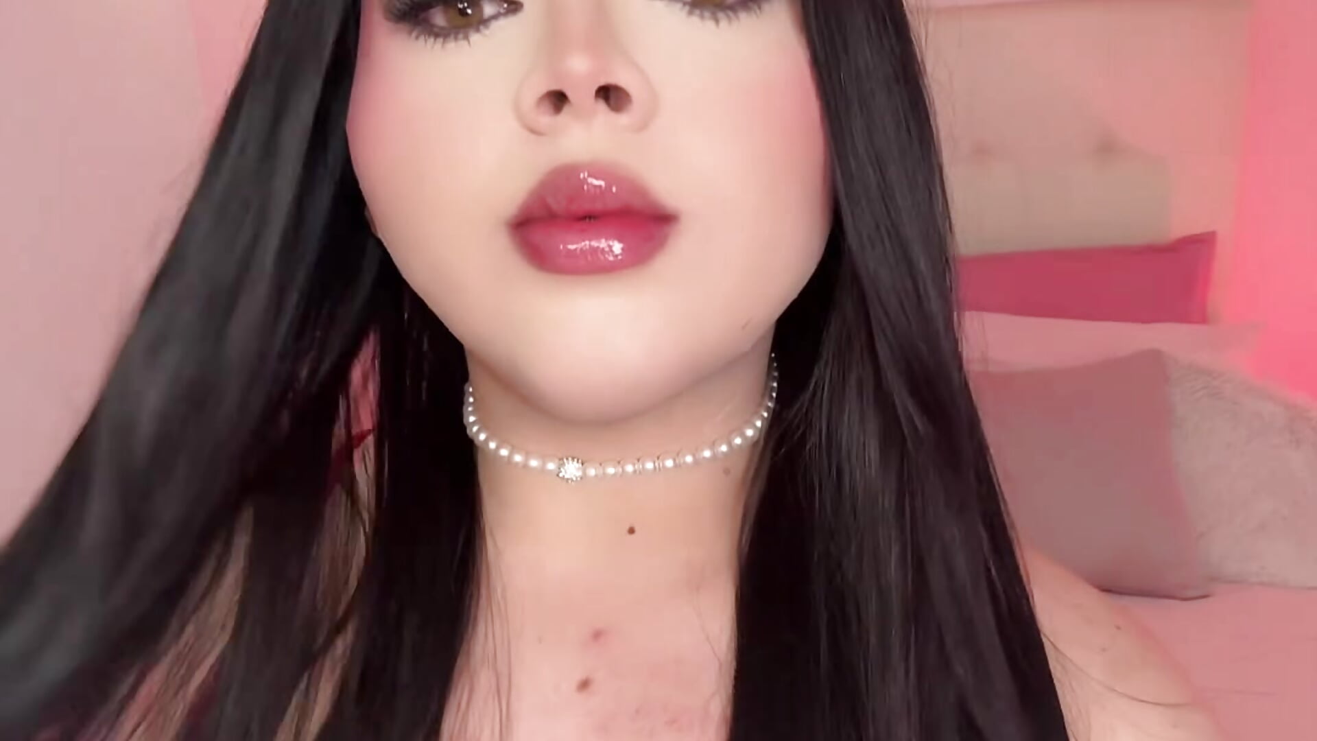 Look into my eyes, I desire you ❤️‍🔥 - Vídeo de ScarlettDreamss7, modelo de vídeos