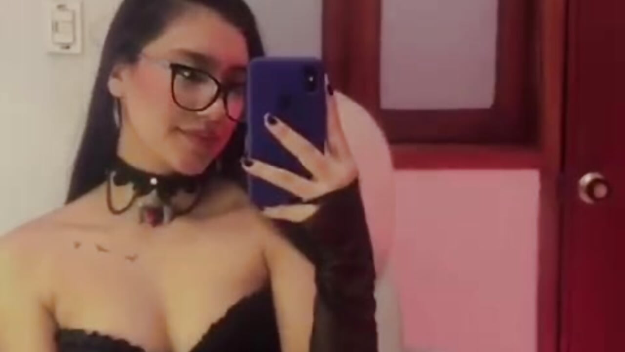 favorite outfit 💜 - video by AgathaHowland_ cam model