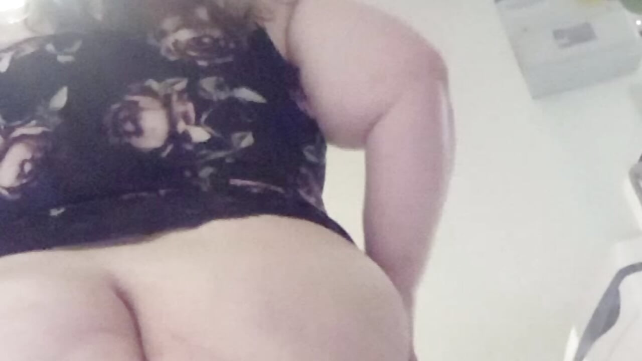 20250515_041854 - video by HotHornyEmmaX cam model