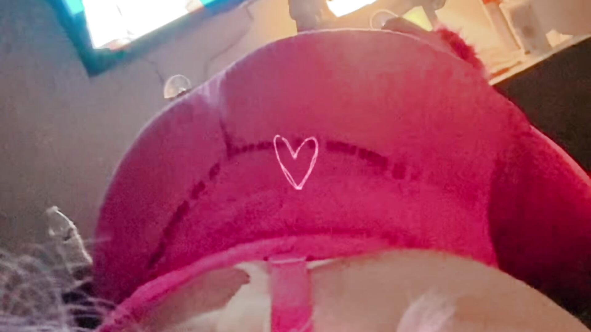 Visit My Blue and White Page: Mispink.Elite - video by Vividpink-Isa cam model