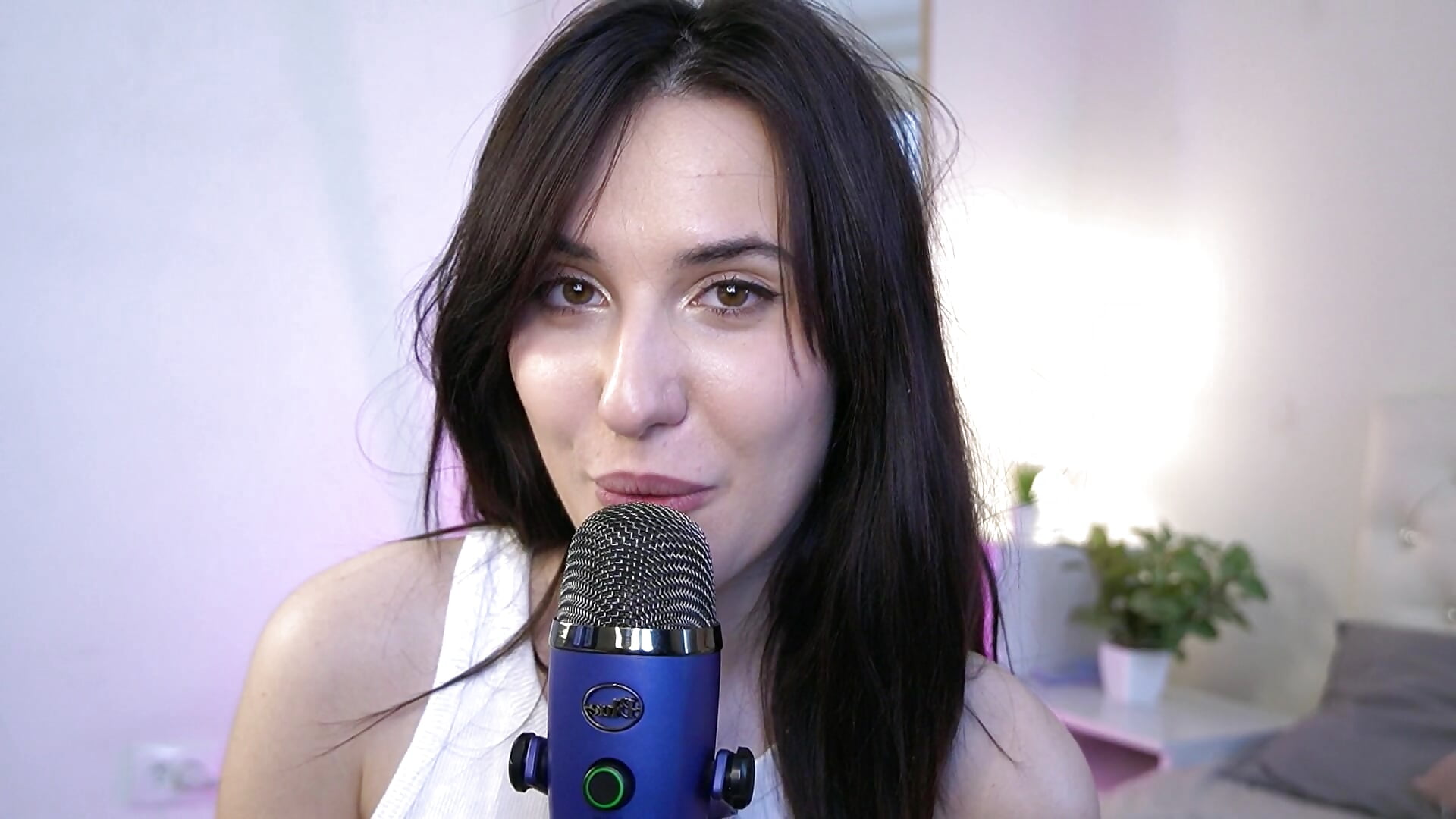 Guys, I can do hot for you ASMR