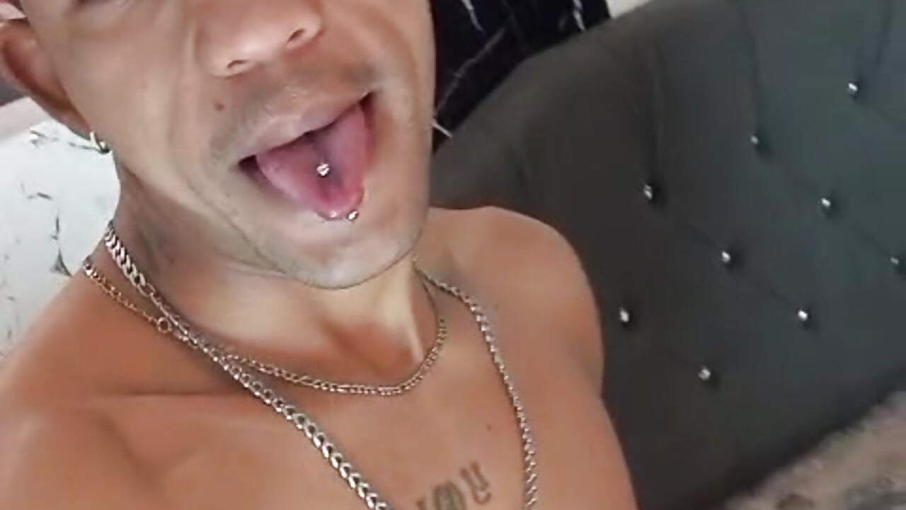 pircing - video by carlos_alber12 cam model