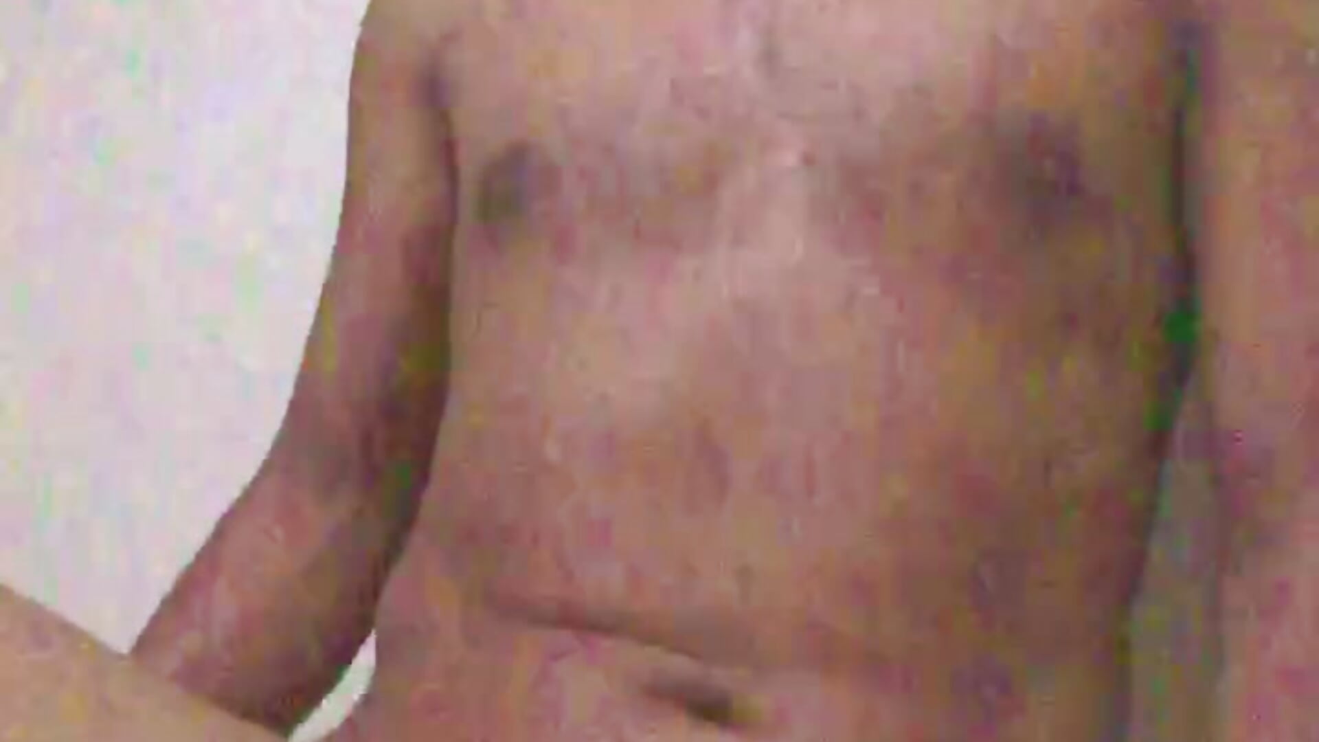 Empezando a masturbarme - video by Ulises99 cam model