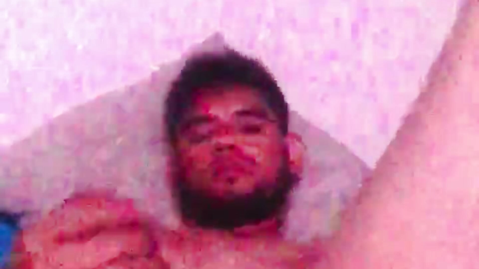 trim,78009A46-D8E0-4EA9-A6DB-785C4593FCFB - video by Ulises99 cam model